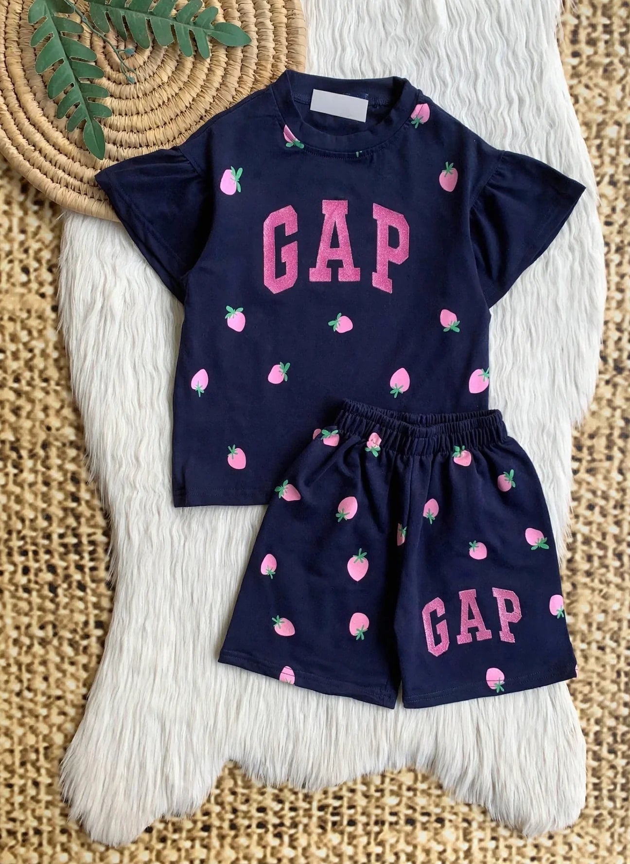 GAP Girls Strawberry 2-Piece Set - Navy Flutter Sleeve Tee & Shorts
#00295